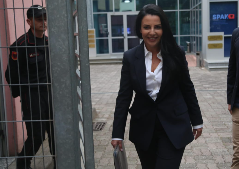 Zv.kryeministrja në SPAK, reagon ashpër gazetari: Balluku do të përballet me …