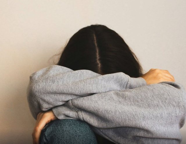 Injorimi nga një person i rëndësishëm aktivizon të njëjtat zona të…