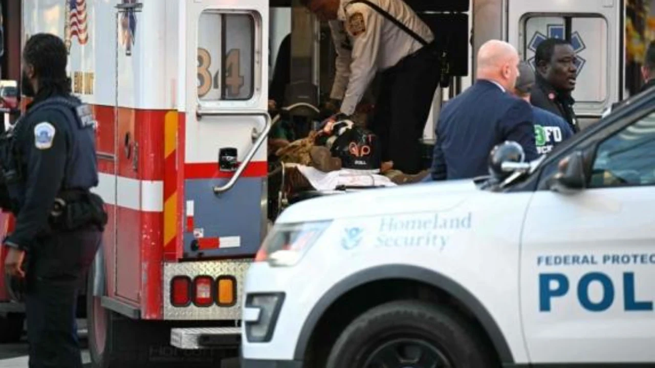 Tronditet SHBA/ Qëllohen dy anëtarë të Gardës Kombëtare pranë Shtëpisë së Bardhë, arrestohet i dyshuari, Trump: Do të…