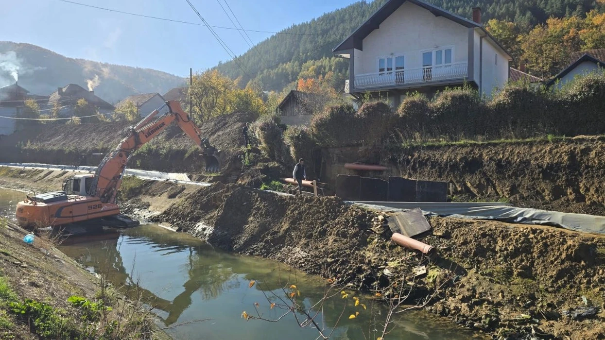 Përmbytje në punishten e urës së re në Mitrovicë, Mujka: Dora e njeriut nuk e shkaktoi dëmin