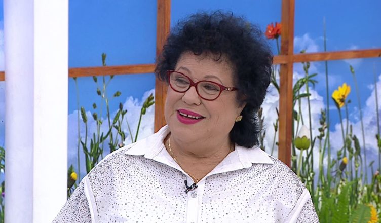 “Ngeli pa frymë”, Irini Qirjako zbulon aktorin e Hollywood që “u çmend” pas saj: Më ndaloi dhe..