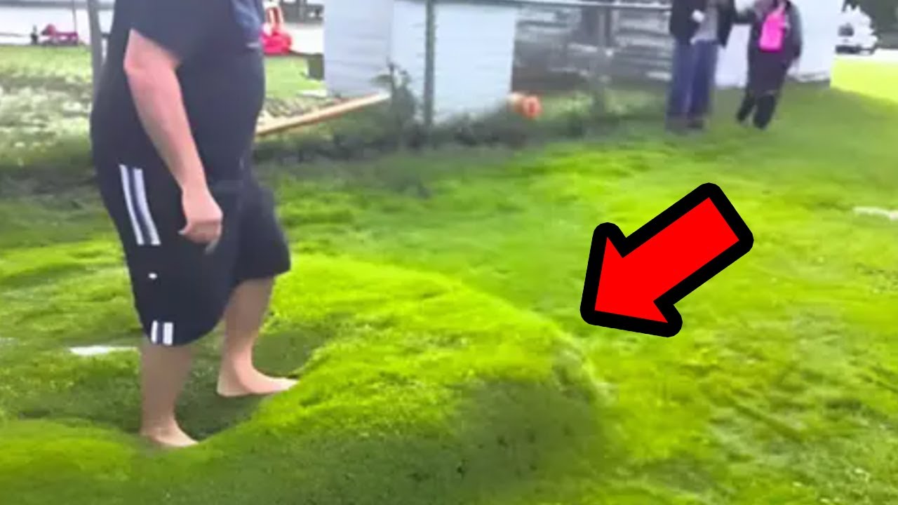 Një Burrë Vë një Flluskë Të Çuditshme në Bar… Ajo Që Dilte Ishte E Frikshme..