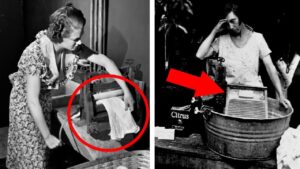 Kjo ishte mënyra e lodhshme me të cilën gratë lajnë rrobat dikur  Shumë prej nesh nuk i pëlqejnë punët e shtëpisë, por shpesh harrojmë sa e lehtë e kemi sot krahasuar me paraardhësit tanë.