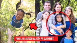 Familja birrëson vajzën pa këmbë e duar e të braktisur nga prindërit, jeta e saj ndryshon!