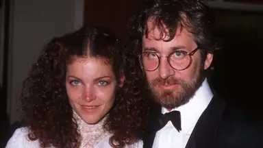 Steven Spielberg dhe ish-gruaja e tij Amy Irving bëjnë diçka të çuditshme pas divorcit prej 100 milionë dollarësh