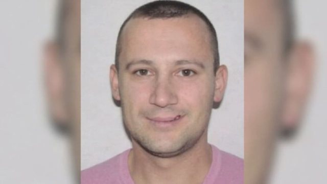 Vrasja e Mondi Mëhallës, shoqërohet një person! U kap teksa dilte nga Shqipëria, ka përdorur makinën e…