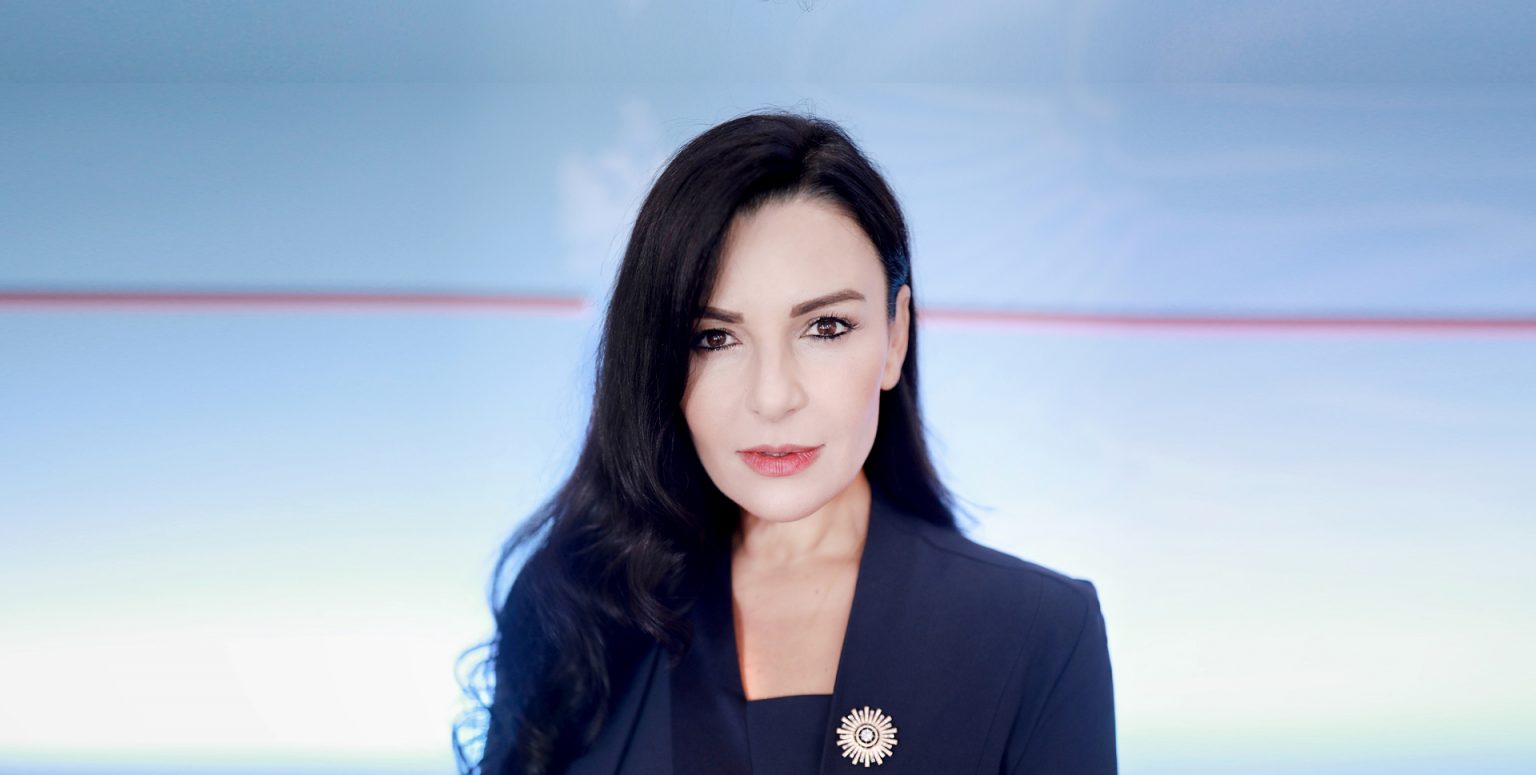 Balluku bën reagimin e parë online pasi SPAK kërkoi arrestimin