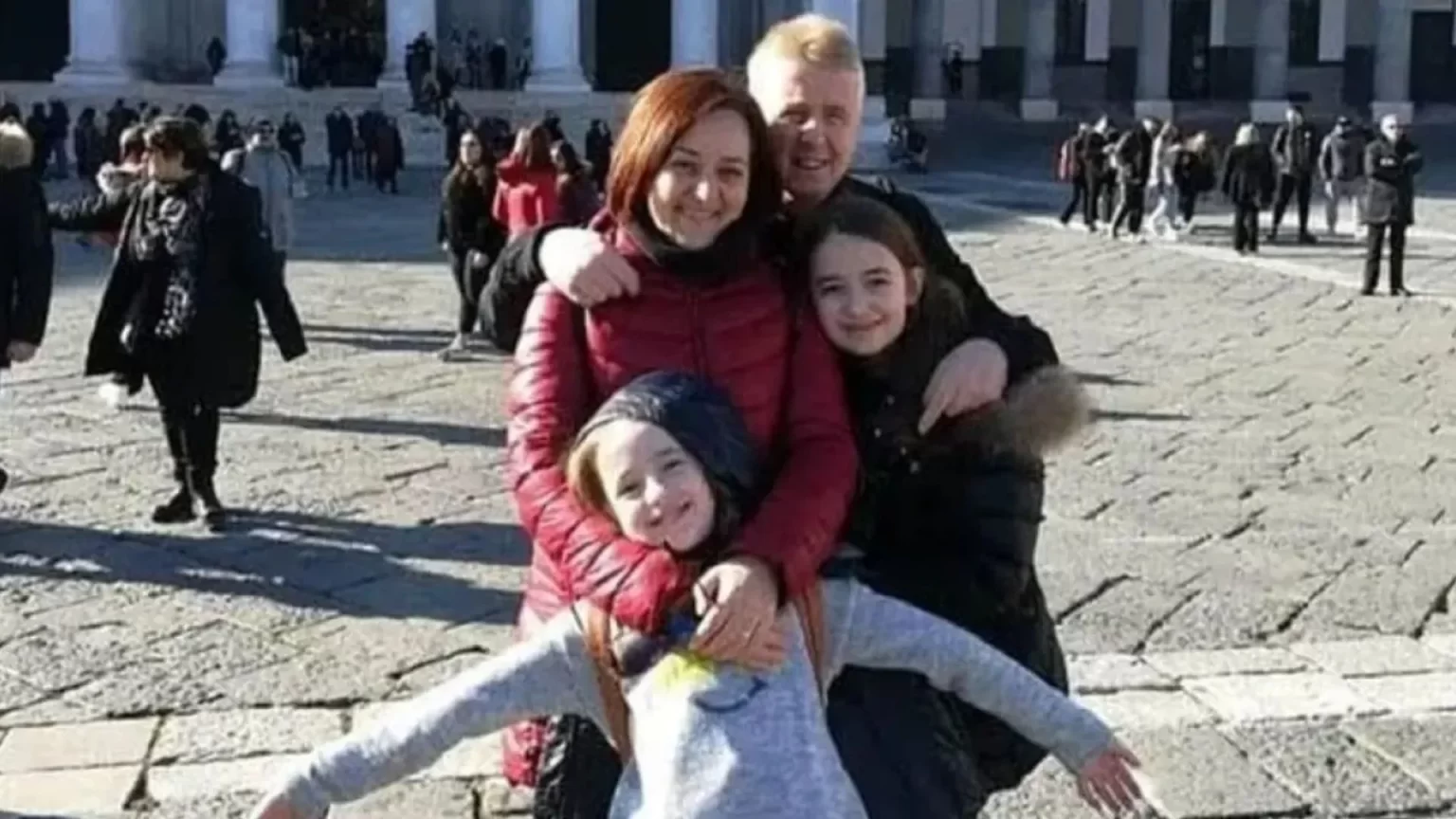 Krishtlindja kthehet në TRAGJEDI, nënë e bijë VDESIN nga helmimi pas një darke familjare