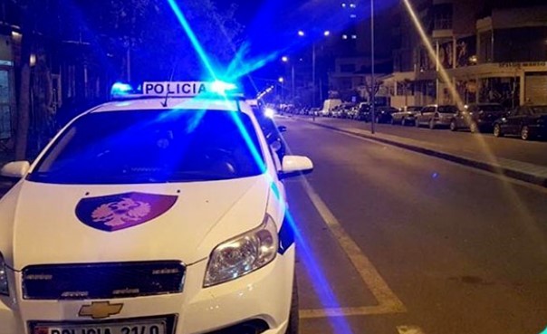 E rëndë në Elbasan/ Një person gjendet pothuajse i dj*gur në banesë