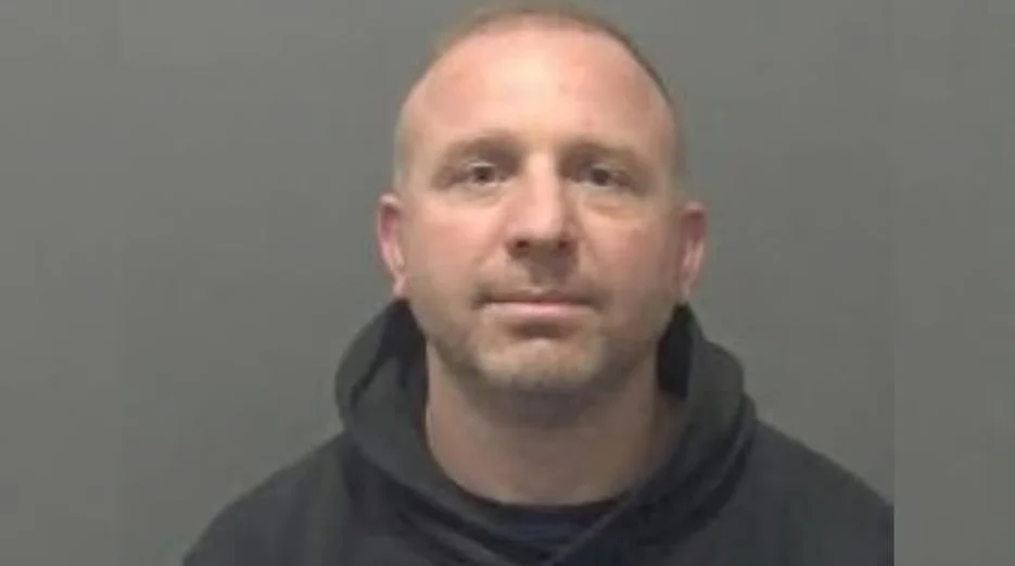 Angli/ Shqiptarit i del huq tentativa për të grabitur shtëpinë e barit të disa shqiptarëve të tjerë