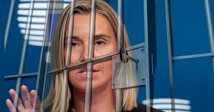 “MASHTRIMI” NË MAJAT E EVROPËS/ Arrestohet ish-shefja e diplomacisë evropiane, Federica Mogherini. Merr me vete dhe..