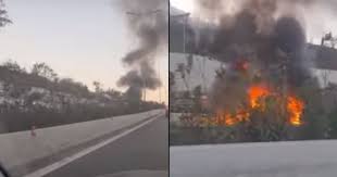 VIDEO/ Shkrumbohet nga flakët makina në Tiranë! Pamjet nga vendngjarja