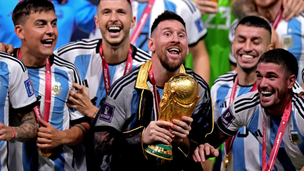 Nuk kishte ndodhur kurrë më parë, Botërori i 2026-s, pa kampionen në fuqi, Argjentina rrezikon…