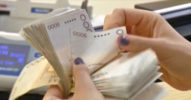 150 mijë lekë shtesa/ Miratohet VENDIMI! Rriten pagat e punonjësve, ja kush përfiton…