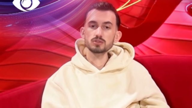 “Kam çfarë humbas”/ Lagu me birrë Keijsin, Kristi i revoltuar në Dhomën e Rrëfimit: Do t’i vijë prapë një tjetër kokës