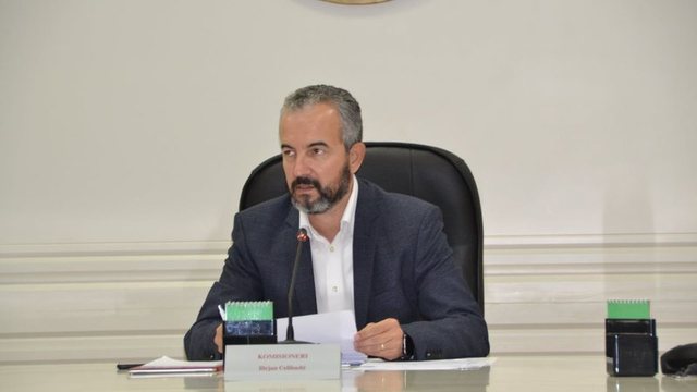 “Partitë politike të arrijnë konsensus”/ Celibashi: Pajtohuni për reformën zgjedhore dhe…