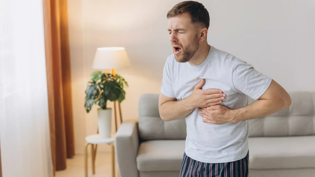 Vdekje e papritur kardiake: “Godit” 20 dhe 30-vjeçarët – Simptoma paralajmëruese