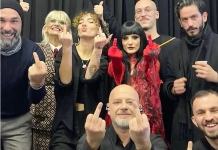 Fituan zemrat e shqiptareve dhe Europes! Vjen reagimi i forte i Shkodra Elektronike qe do u gezoje pa fund