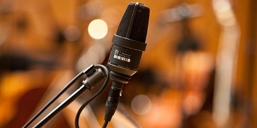 E bujshme? Arrestohet këngëtari i njohur, arsyeja do t’ju habisë (Emri)