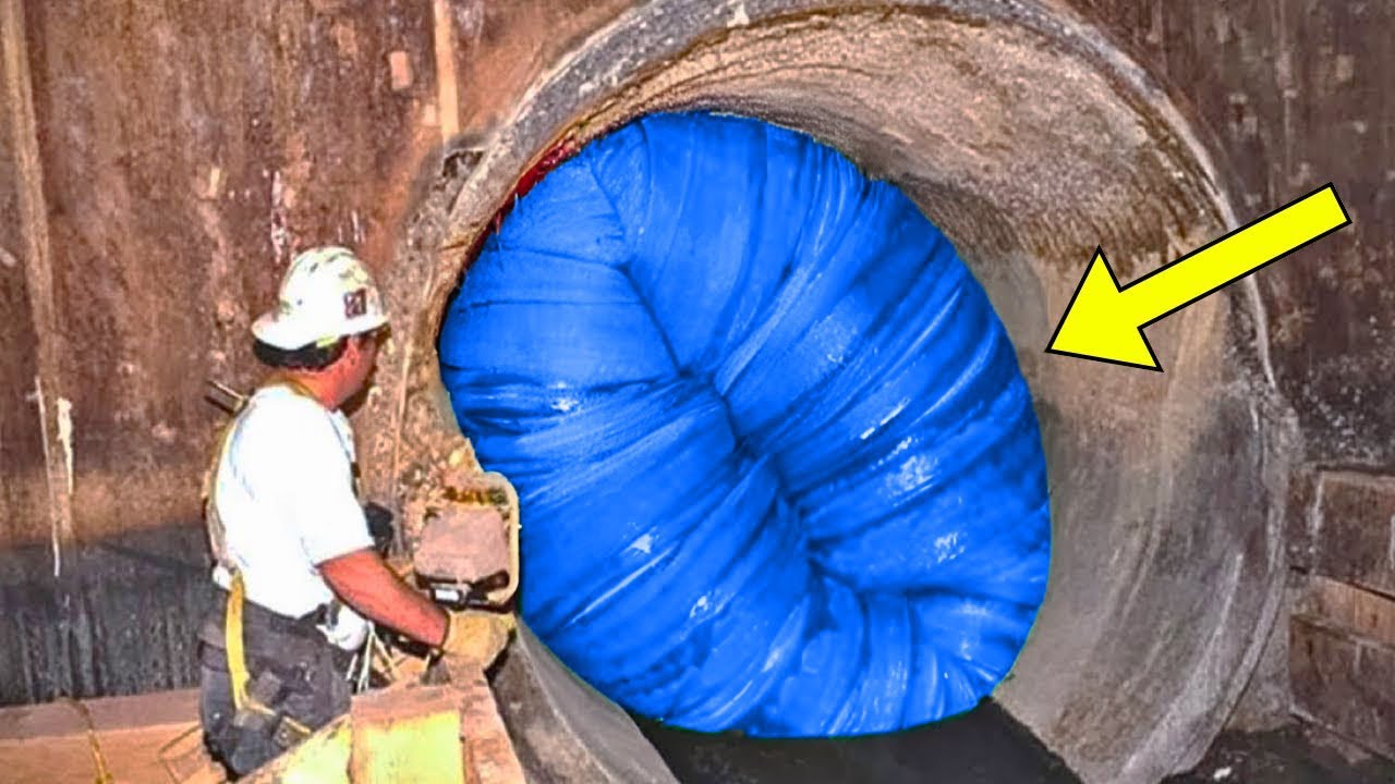 Punëtori po pastronte kanalin e ujërave të zeza, por ajo që pa e detyroi të thërriste policinë