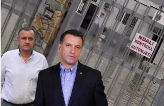 “A do largohen Veliaj dhe Beqja nga burgu i Durrësit?”, gazetari jep detajet: Po transferohen…